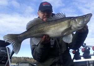 Gösfiske från Quintrexbåten, pelagiskt prickskytte! Fiskeguidning med fiskeguide Mikael Puhakka www.fishguide.se