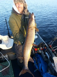 Roger fiskade bra som vanligt... www.fishguide.se fiskeguide fiskegudning